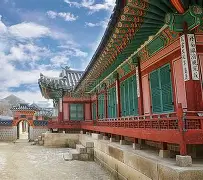 韩国篮球联赛：首尔战士队紧追不舍，一路前行